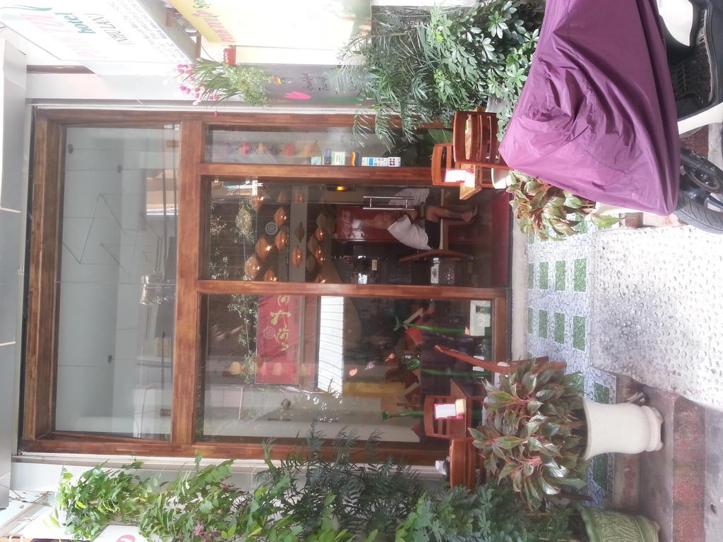 Pink Tulip Hotel TP. Hồ Chí Minh Ngoại thất bức ảnh