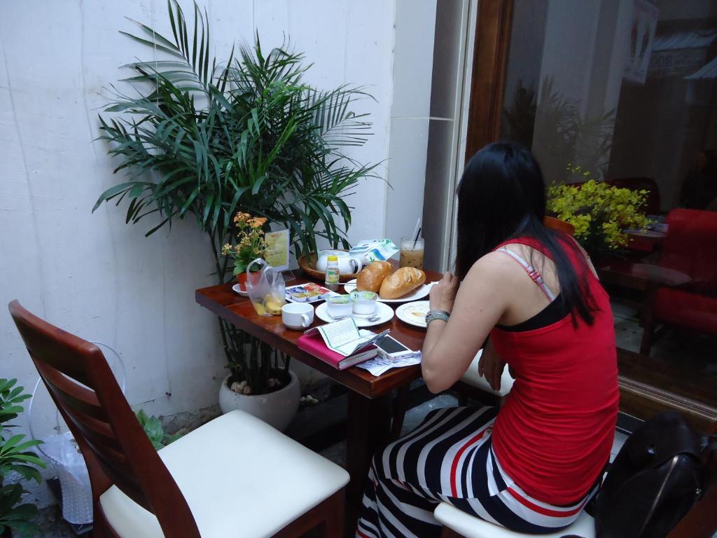 Pink Tulip Hotel TP. Hồ Chí Minh Ngoại thất bức ảnh